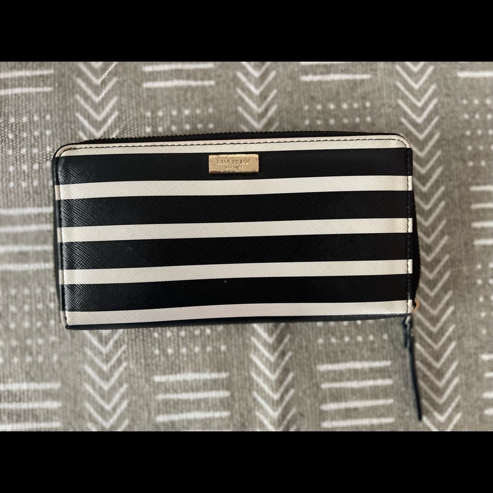 Kate Spade Black & White Striped Wallet - Gently Used